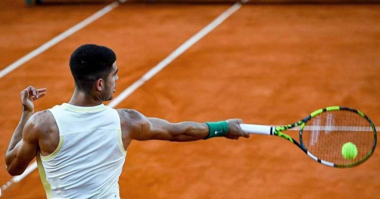 包含日本网球队绝地反击西班牙网球队，瓦林卡打破历史纪录的词条