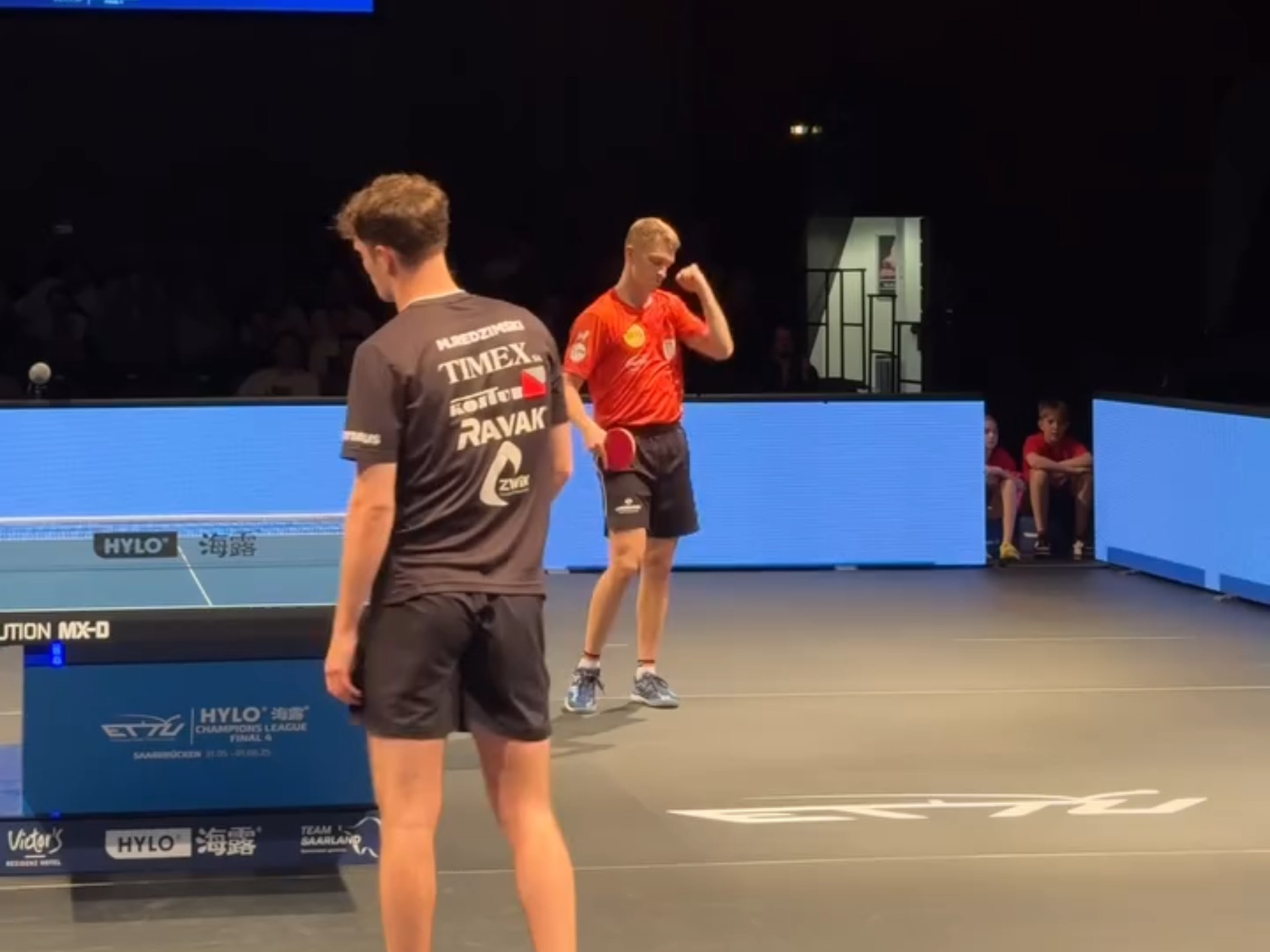 关于奥地利乒乓球队鏖战法国乒乓球队，奥恰洛夫绝境逆转的信息