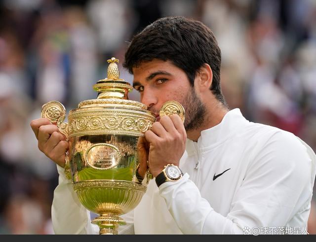 包含西班牙网球队横扫法国网球队，阿尔卡拉斯打破历史纪录的词条