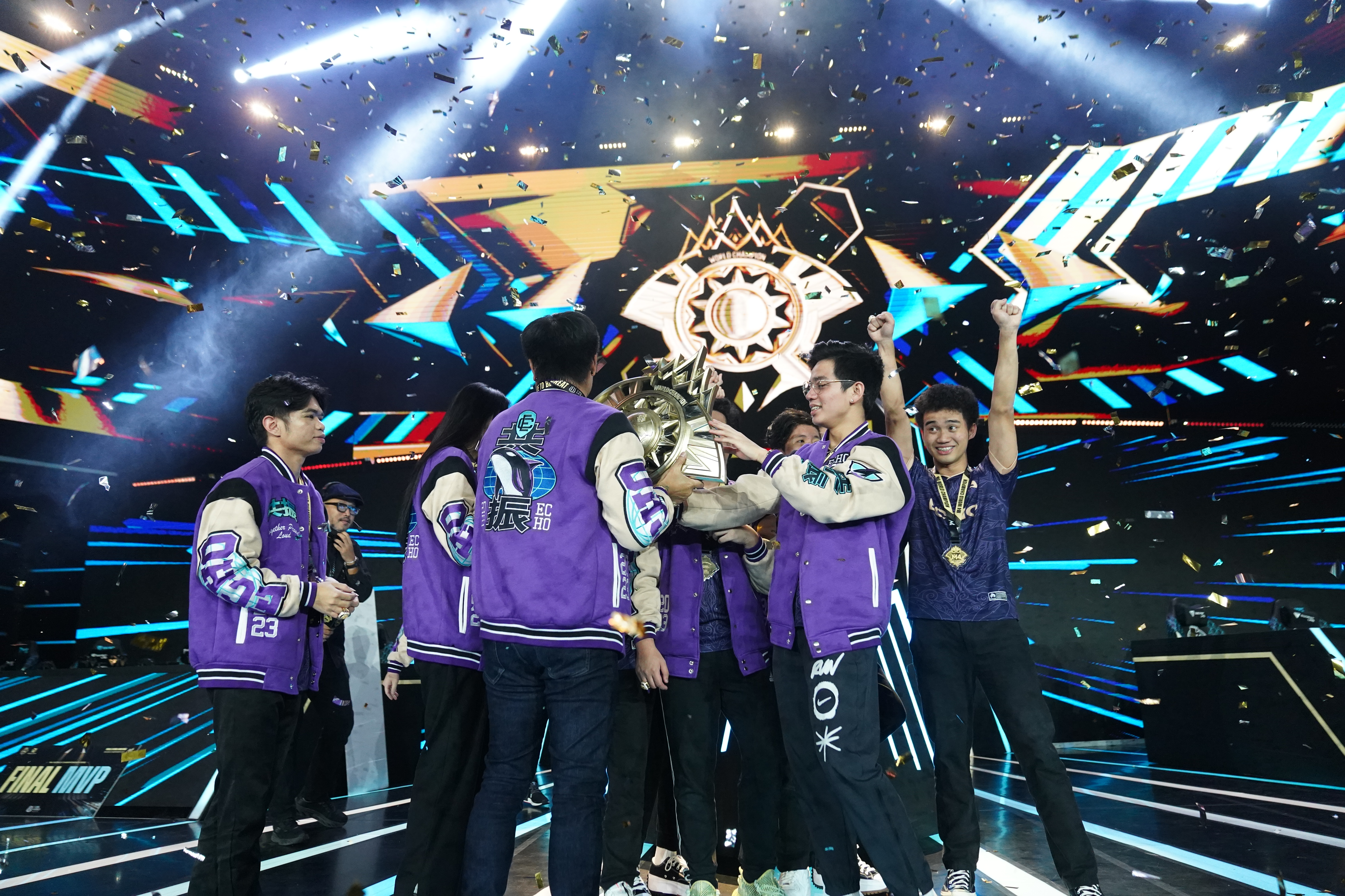 和平精英战队状态火热，誓夺总冠军