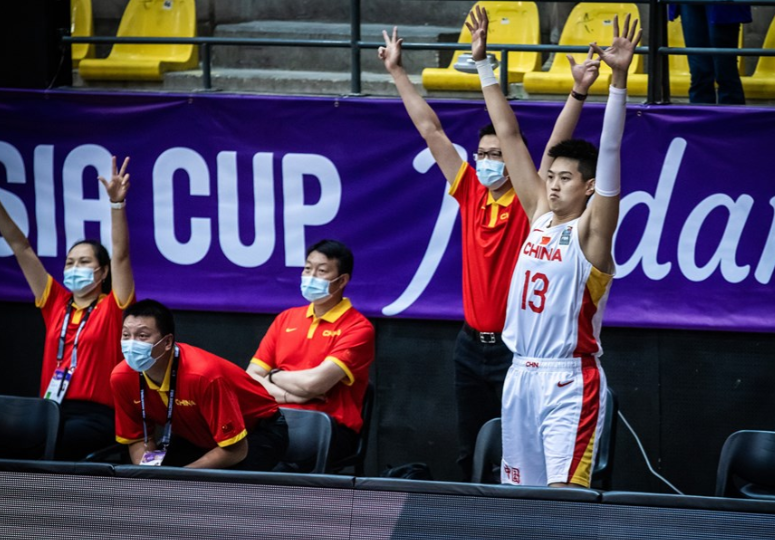 史诗对决！亚洲杯上演极限翻盘的简单介绍