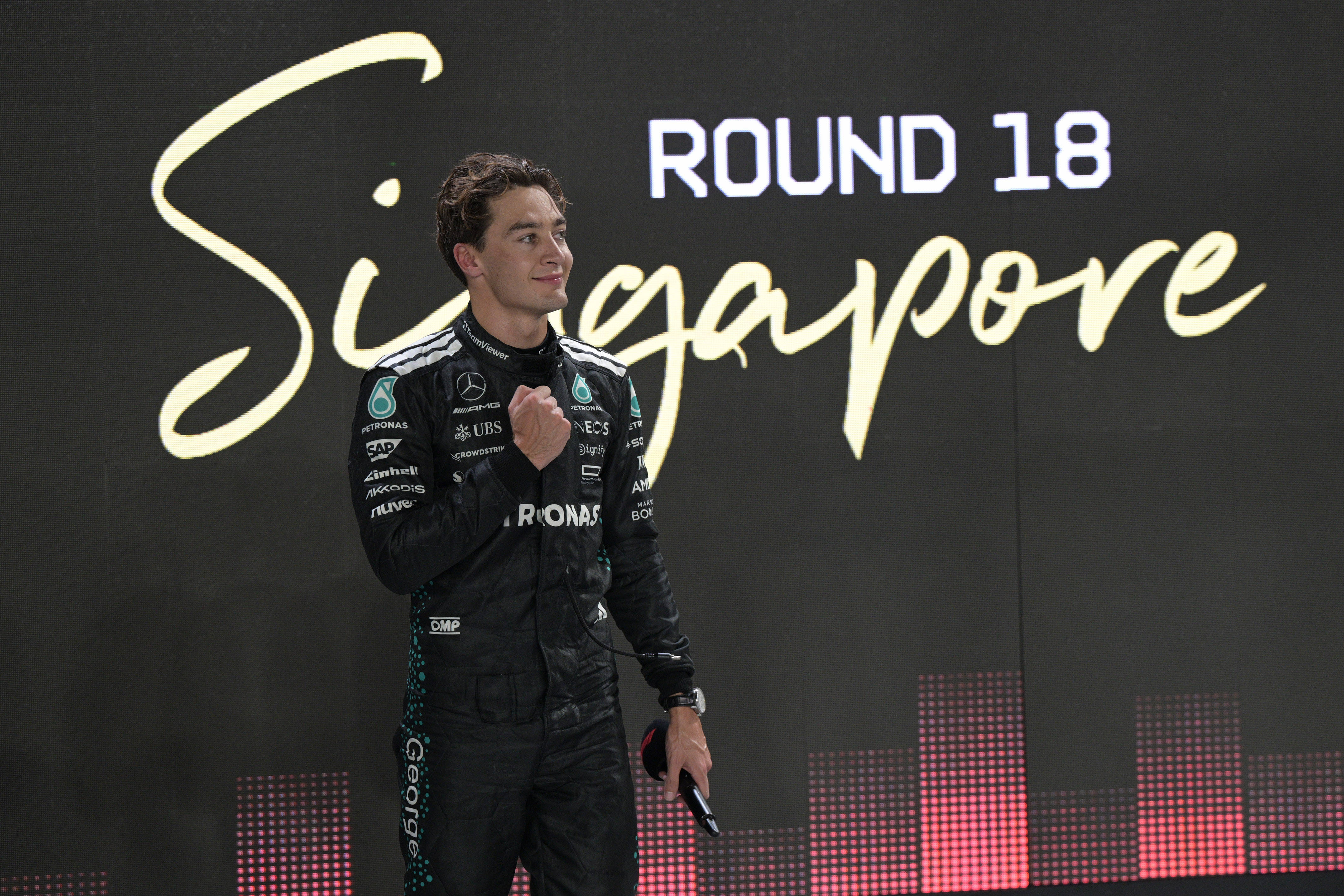 梅赛德斯横扫阿斯顿马丁，拉塞尔高光表现