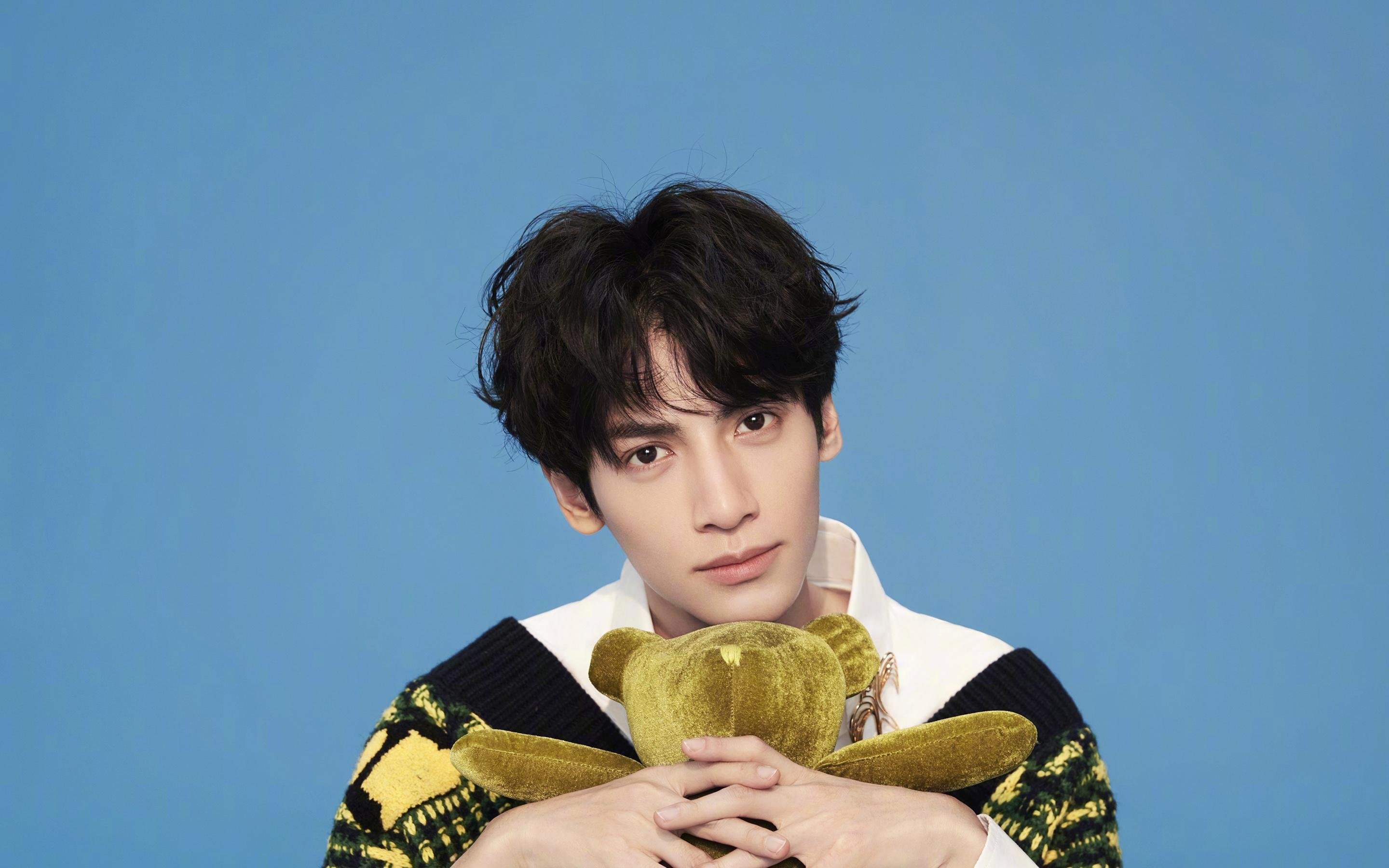 永恒之城的新王加冕，当孔德在罗马接管比赛，世界排名的悬念被新西兰提前终结