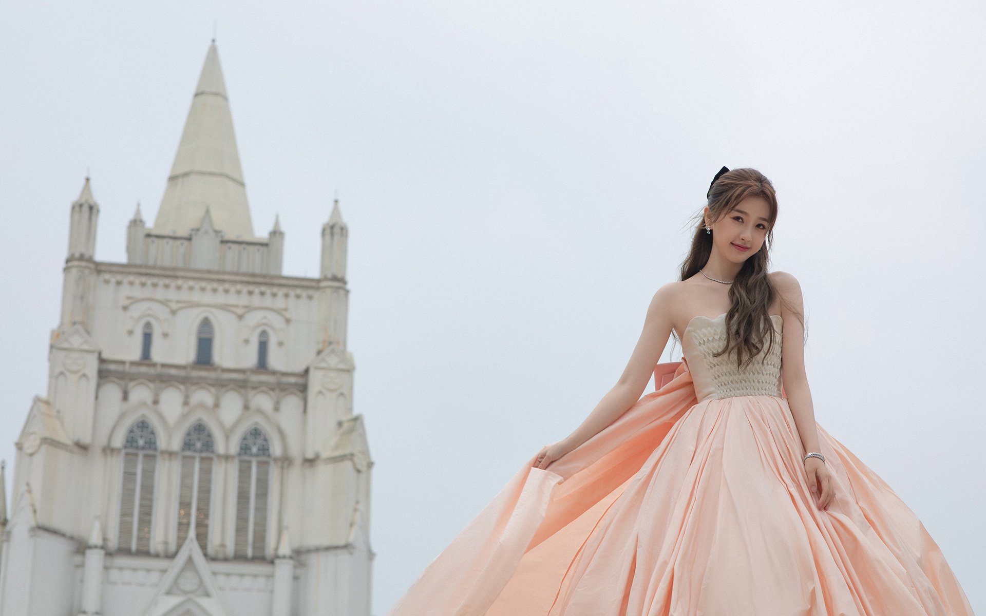 李刚仁爆发助阵，挪威全明星队强势拿下皇家贝蒂斯