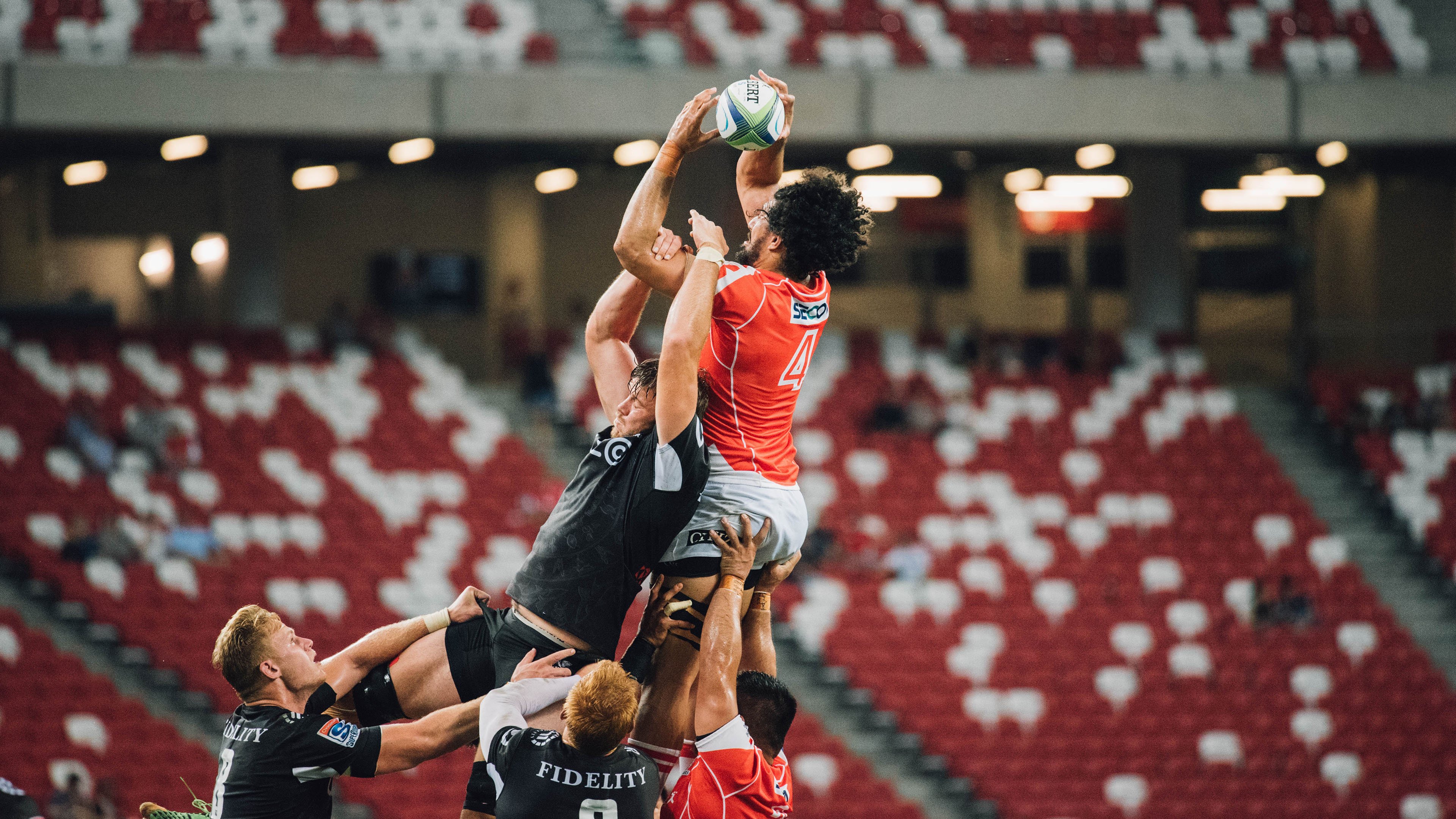 当精密钟表凿穿雷鬼节奏，一场虚构赛事背后的文明隐喻